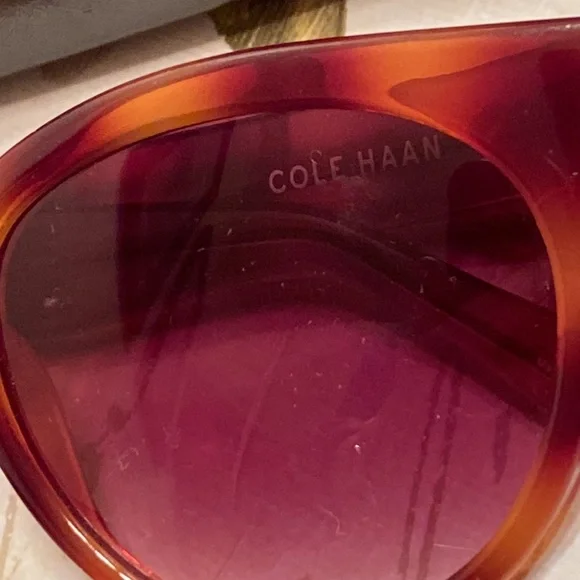 Cole Haan Tortoise shell Wayfarer Sunglasses - Picture 4 of 12